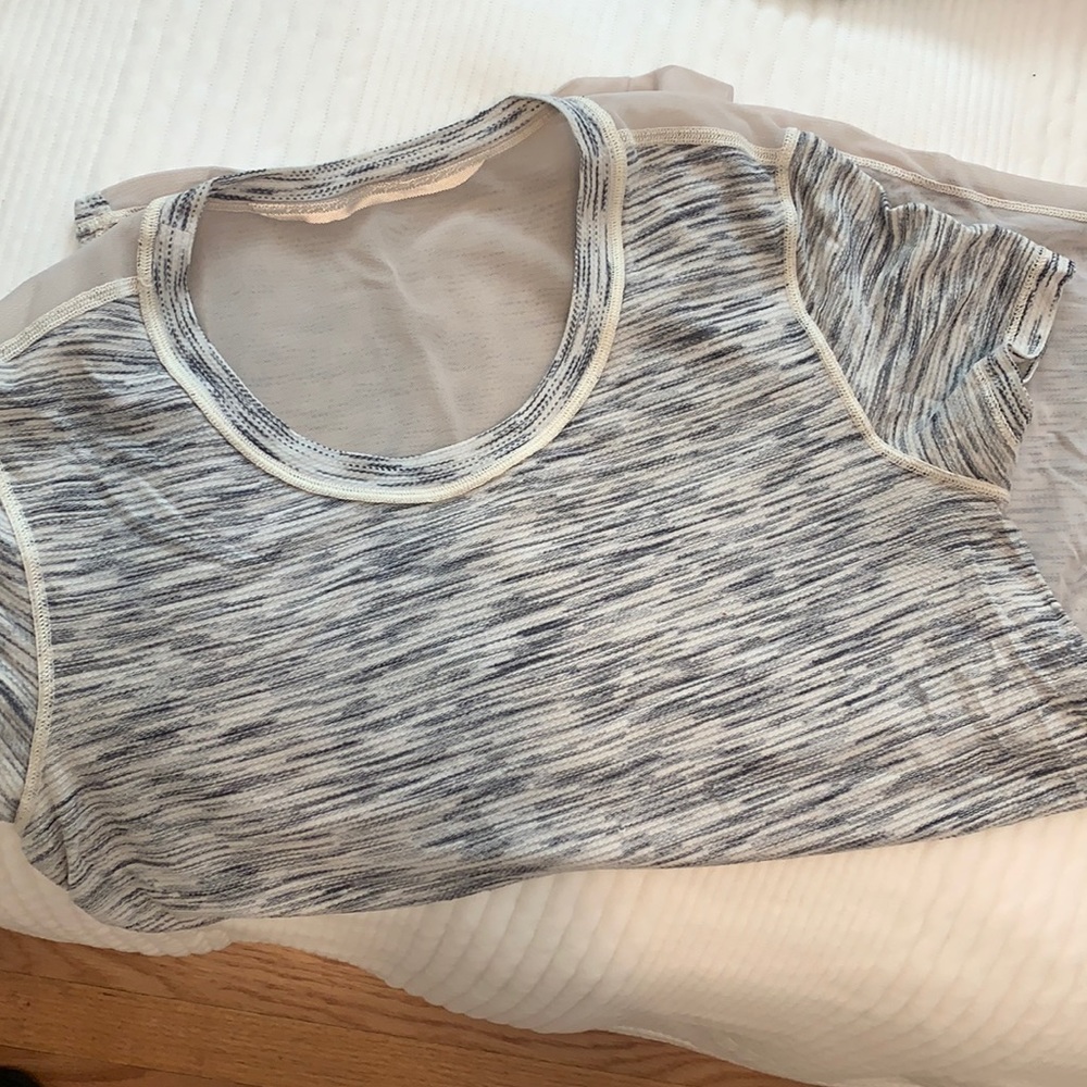 Lululemon tech short sleeve
